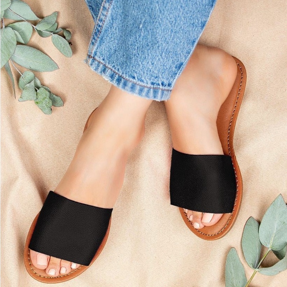 Black Sandals